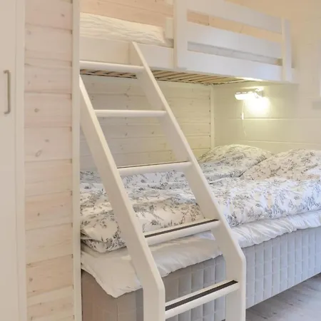 Three-bedroom Holiday In Tatil Evi *